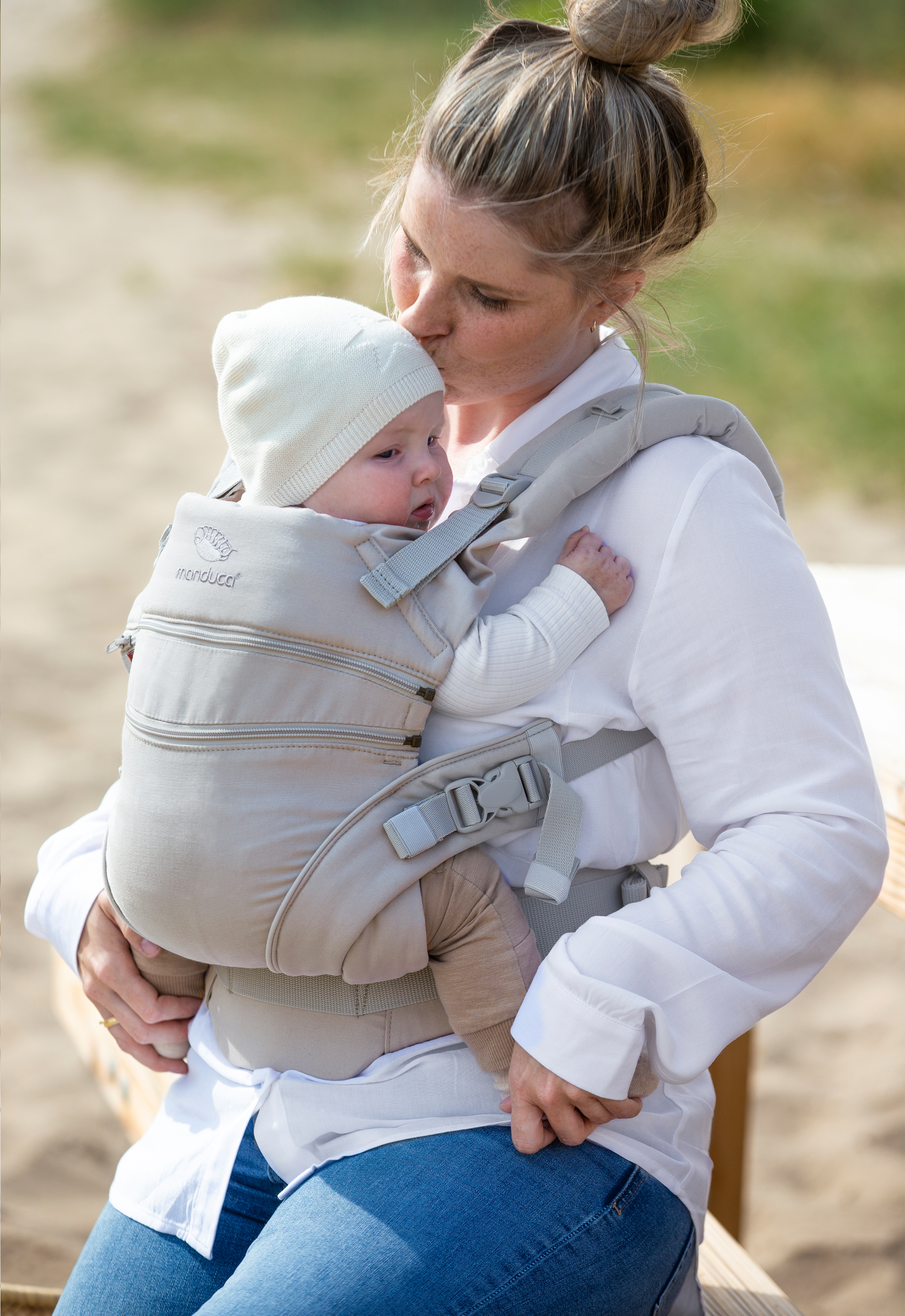 Manduca Porte bebe dorsal ventral XT Monochrome Cloud Commander en ligne babymarkt