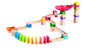 Hape Zweispurige Murmelbahn mit Domino