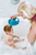 Skip Hop Vaso para enjuagar el pelo Moby, azul