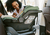 Buggy Minu V2 Gwen Green Mélange inkl Babyschale Mesa i-Size Green Mélange, Base und Babywanne mit Zubehör