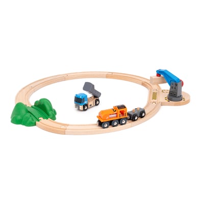 Image of BRIO® WORLD Stazione in legno - Set treno merci con gru059