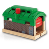 BRIO® WORLD Hangar à volet roulant pour circuit train bois 33574