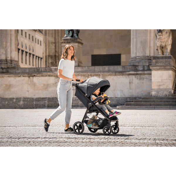 Britax i hotsell size bas