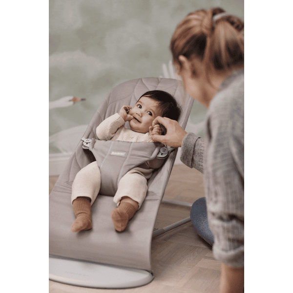 BABYBJORN Babywippe Bliss Sandgrau babymarkt