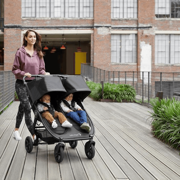 Baby jogger city mini gt store 2 jet