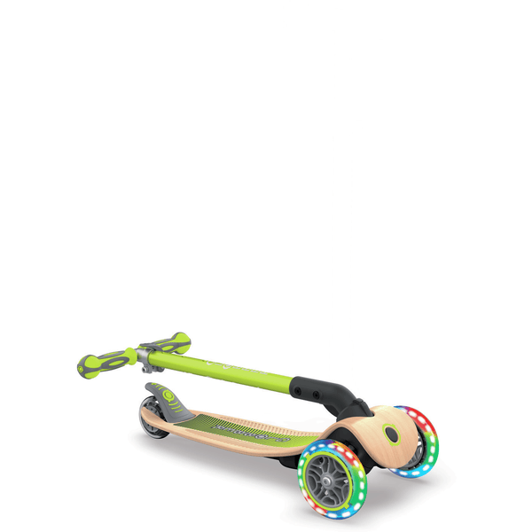 GLOBBER Patinete Scooter PRIMO FOLDABLE WOOD LIGHTS verde claro ruedas  luminosas y madera 