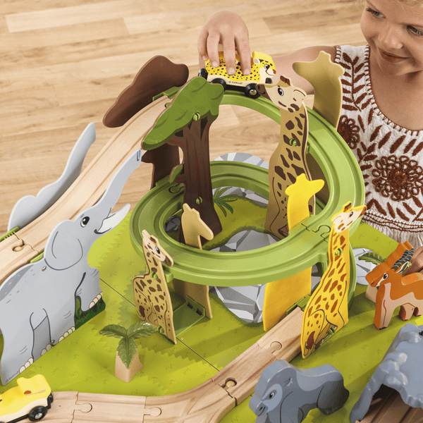 Kidkraft Table circuit voiture en bois - Adventure Town pas cher 