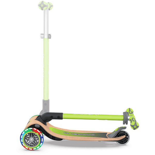 GLOBBER Patinete Scooter PRIMO FOLDABLE WOOD LIGHTS verde claro ruedas  luminosas y madera 