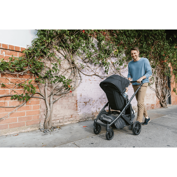 UPPAbaby Sportwagen Cruz V2 Jake Charcoal