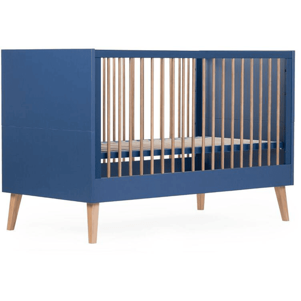 Modernes Babybett in Bold Blue