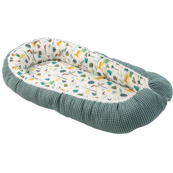 ULLENBOOM Babynest & Cocoon Waffel Motiv Salbeigrün Regenwald