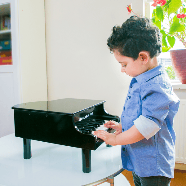 Piano a Queue Enfant;