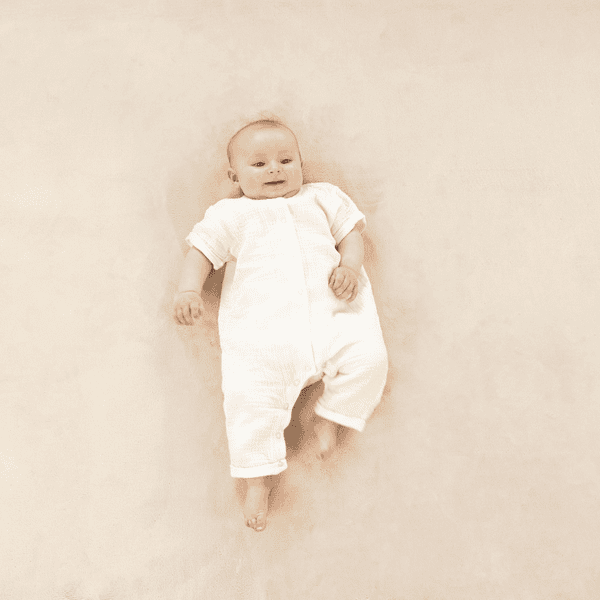 Hakuna Matte Tapis d'éveil bébé velours beige 200x150 cm