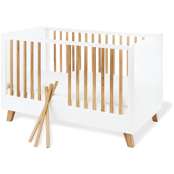 Hochwertiges weiß lackiertes Babybett MDF