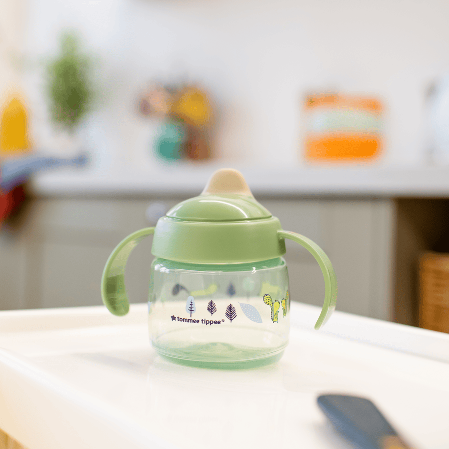 Tommee Tippee Sippee Cup 190ml da 4+ mesi in verde NQ7462
