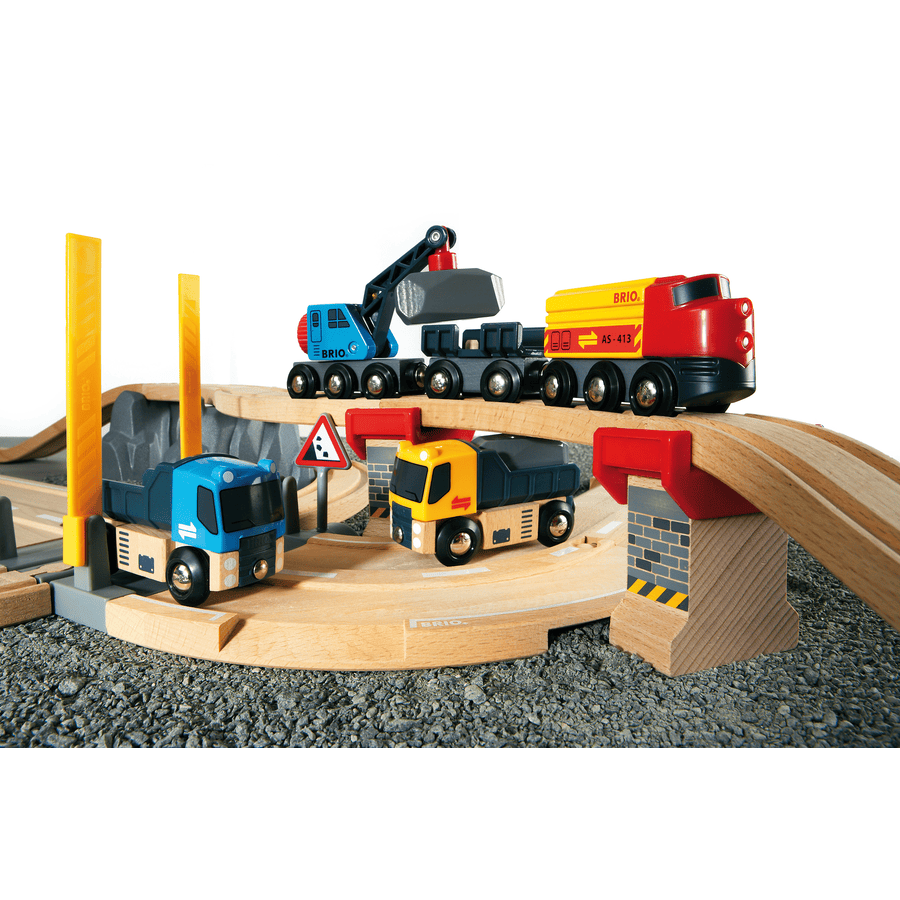 BRIO® WORLD Wooden Railway Starter Pack Stone Loading Set 33210